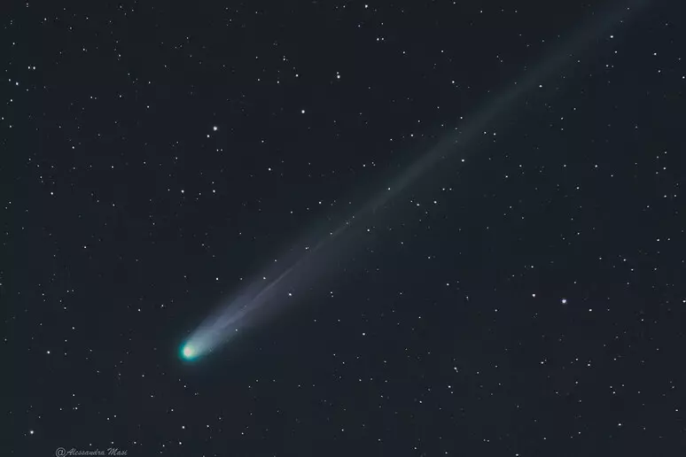 Lee más sobre el artículo El cometa Lemmon se acerca a su brillo máximo
